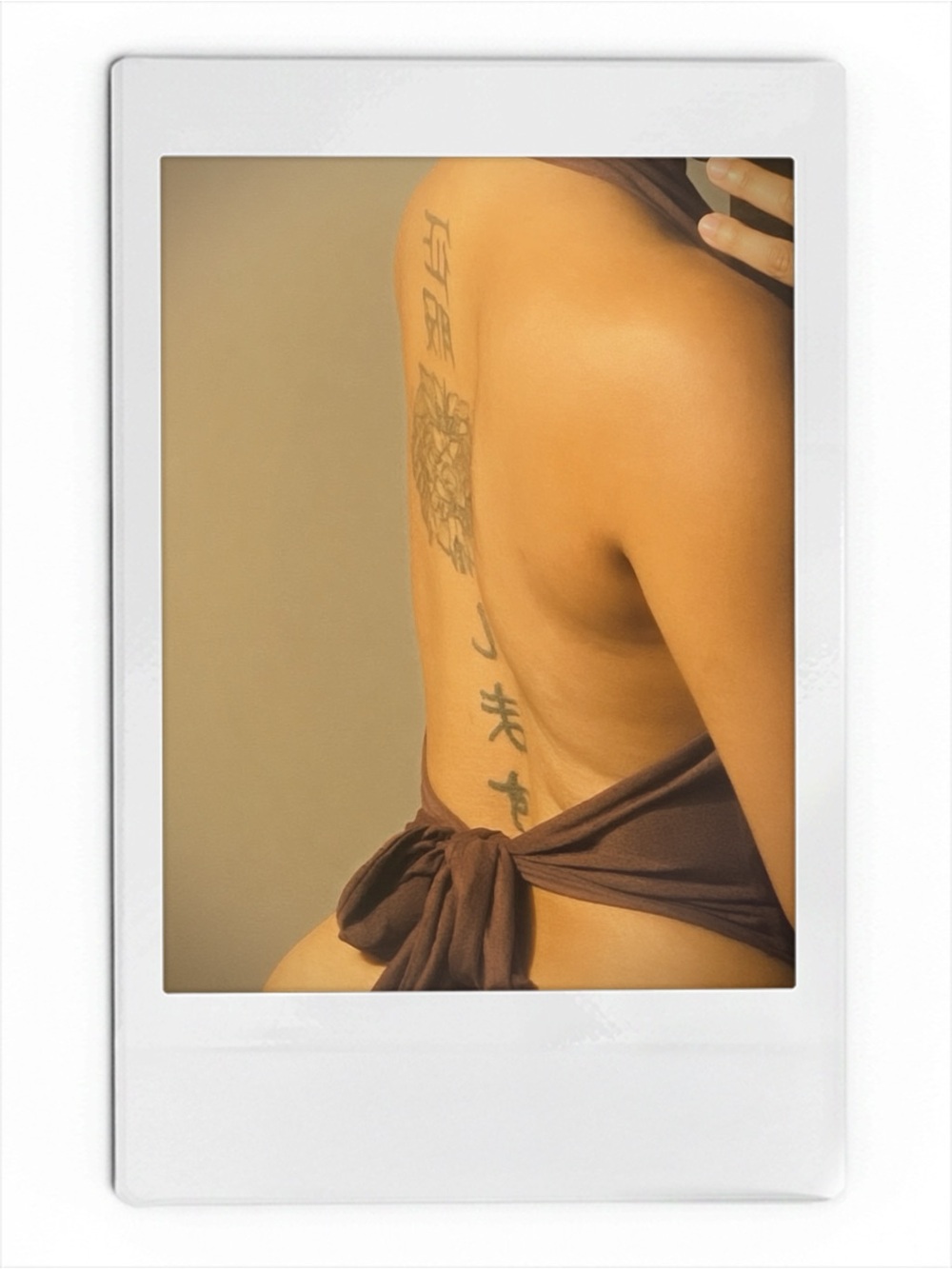 Brown Tie-Back